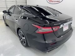 Used 2021  Nissan Maxima SV 3&period;5L at NEXCAR near Spring&comma; TX
