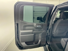 Used 2022  Chevrolet Silverado 1500 2WD Crew Cab 147" Custom at NEXCAR near Spring&comma; TX