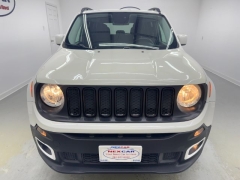 Used 2017  Jeep Renegade 4d SUV FWD Latitude at NEXCAR near Spring, TX