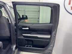 Used 2016  Toyota Tundra 2WD CrewMax SR5 4.6L at NEXCAR near Spring, TX