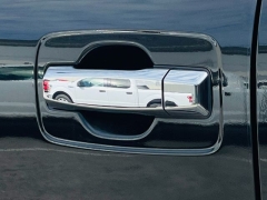 Used 2018  Nissan Titan XD 4WD Crew Cab SV at NEXCAR near Spring, TX