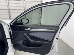 Used 2025  Volkswagen Jetta SE Auto at NEXCAR near Spring&comma; TX