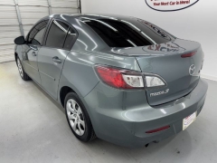 Used 2013  Mazda Mazda3 4d Sedan i SV Auto at NEXCAR near Spring&comma; TX