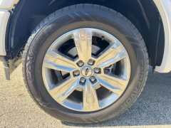 Used 2018  Ford F-150 4WD SuperCrew Platinum 5 1/2 at NEXCAR near Spring, TX