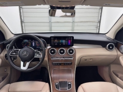 Used 2021  Mercedes-Benz GLC GLC 300 SUV at NEXCAR near Spring&comma; TX