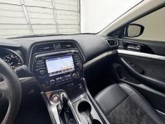 Used 2016  Nissan Maxima 4d Sedan SR at NEXCAR near Spring&comma; TX