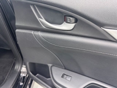 Used 2017  Honda Civic Sedan 4d Touring at NEXCAR near Spring, TX