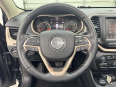 Used 2015  Jeep Cherokee 4d SUV 4WD Limited V6 at NEXCAR near Spring&comma; TX