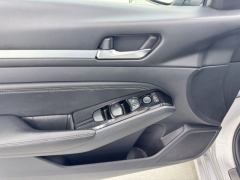 Used 2020  Nissan Altima 4d Sedan FWD 2.5L SL at NEXCAR near Spring, TX