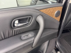 Used 2017  INFINITI QX80 4d SUV RWD at NEXCAR near Spring&comma; TX
