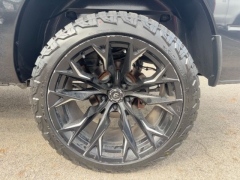 Used 2017  Ram 1500 4WD Crew Cab Night at NEXCAR near Spring, TX