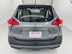 Used 2018  Nissan Kicks 4d SUV FWD SR at NEXCAR near Spring&comma; TX
