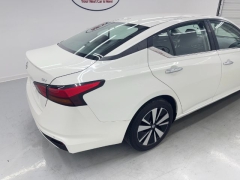 Used 2022  Nissan Altima 2&period;5 SV Sedan at NEXCAR near Spring&comma; TX