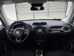 Used 2017  Jeep Renegade 4d SUV FWD Latitude at NEXCAR near Spring, TX
