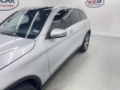 Used 2019  Mercedes-Benz GLC-Class 4d SUV GLC300 at NEXCAR near Spring&comma; TX