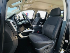 Used 2018  Nissan Titan XD 4WD Crew Cab SV at NEXCAR near Spring, TX