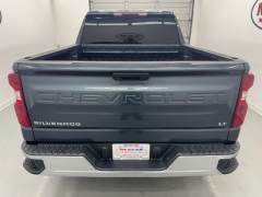 Used 2020  Chevrolet Silverado 1500 2WD Crew Cab LT at NEXCAR near Spring&comma; TX
