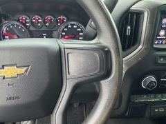 Used 2022  Chevrolet Silverado 1500 2WD Crew Cab 147" Custom at NEXCAR near Spring&comma; TX