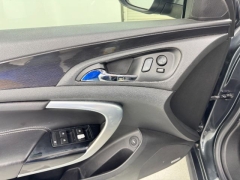 Used 2017  Buick Regal 4d Sedan FWD Turbo Premium II at NEXCAR near Spring, TX