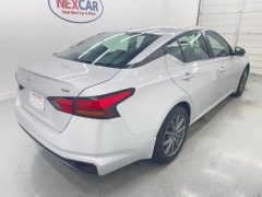 Used 2020  Nissan Altima 4d Sedan FWD 2&period;5L SR at NEXCAR near Spring&comma; TX