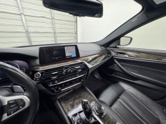 Used 2018  BMW 5 Series 540i Sedan at NEXCAR near Spring, TX