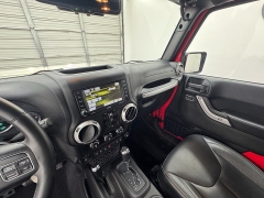 Used 2016  Jeep Wrangler Unlimited 4d Convertible Sahara at NEXCAR near Spring&comma; TX