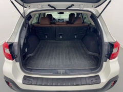 Used 2019  Subaru Outback 4d SUV 2&period;5i Touring at NEXCAR near Spring&comma; TX