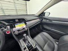 Used 2017  Honda Civic Sedan 4d Touring at NEXCAR near Spring, TX