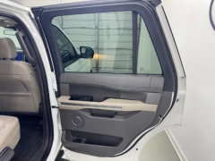 Used 2020  Ford Expedition 4d SUV 2WD XLT at NEXCAR near Spring&comma; TX