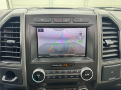 Used 2020  Ford Expedition 4d SUV 2WD XLT at NEXCAR near Spring&comma; TX