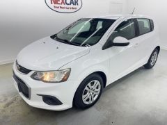 Used 2017  Chevrolet Sonic 4d Hatchback LT w/1FL at NEXCAR near Spring, TX