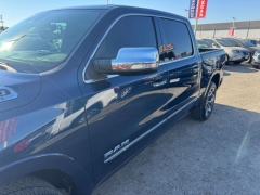 Used 2019  Ram 1500 2WD Crew Cab Limited at NEXCAR near Spring, TX
