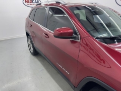 Used 2017  Jeep Cherokee 4d SUV FWD Latitude I4 at NEXCAR near Spring&comma; TX