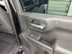 Used 2022  Chevrolet Silverado 1500 2WD Crew Cab 147" Custom at NEXCAR near Spring&comma; TX