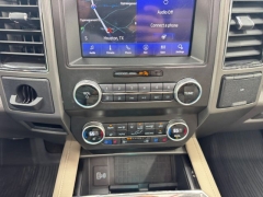 Used 2020  Ford Expedition 4d SUV 2WD XLT at NEXCAR near Spring&comma; TX