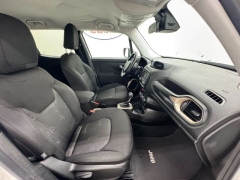 Used 2017  Jeep Renegade 4d SUV FWD Latitude at NEXCAR near Spring, TX