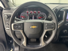 Used 2020  Chevrolet Silverado 1500 2WD Crew Cab LT at NEXCAR near Spring&comma; TX