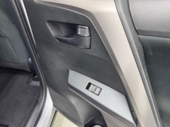 Used 2018  Toyota RAV4 4d SUV FWD LE at NEXCAR near Spring&comma; TX