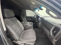 Used 2020  Chevrolet Silverado 1500 2WD Crew Cab LT at NEXCAR near Spring&comma; TX