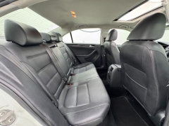 Used 2017  Volkswagen Jetta 4d Sedan SEL at NEXCAR near Spring&comma; TX