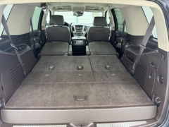 Used 2020  GMC Yukon 4d SUV RWD Denali at NEXCAR near Spring, TX