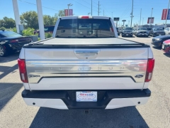 Used 2018  Ford F-150 4WD SuperCrew Platinum 5 1/2 at NEXCAR near Spring, TX