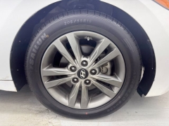 Used 2017  Hyundai Elantra 4d Sedan SE Auto at NEXCAR near Spring, TX