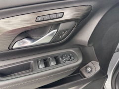 Used 2024  GMC Terrain AWD 4dr SLT at NEXCAR near Spring, TX