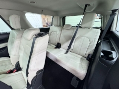 Used 2021  Ford Expedition Max Platinum 4x4 at NEXCAR near Spring, TX