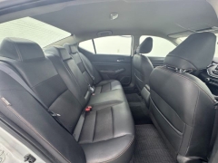 Used 2020  Nissan Altima 4d Sedan FWD 2&period;5L SR at NEXCAR near Spring&comma; TX