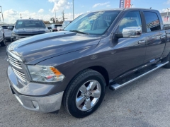 Used 2014  Ram 1500 2WD Crew Cab Lone Star Longbed at NEXCAR near Spring&comma; TX
