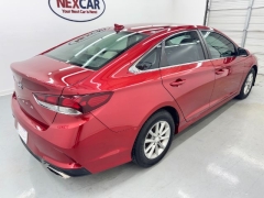 Used 2019  Hyundai Sonata 4d Sedan SE at NEXCAR near Spring&comma; TX