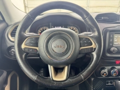 Used 2017  Jeep Renegade 4d SUV FWD Latitude at NEXCAR near Spring, TX