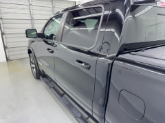 Used 2020  Ram 1500 2WD Crew Cab Laramie at NEXCAR near Spring&comma; TX